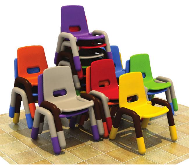 A mobília da sala de aula da primeira infância caçoa do quadro plástico da tubulação da cadeira o material plástico dos PP